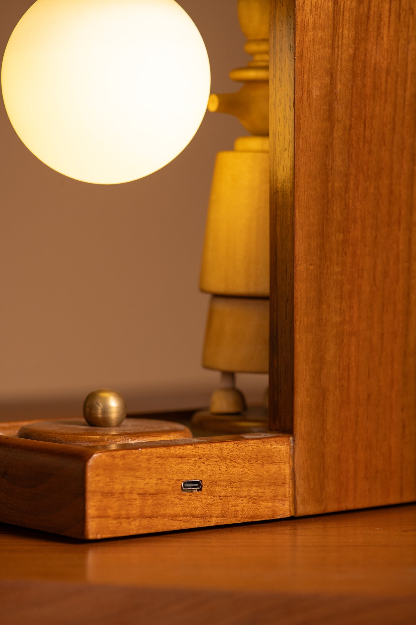 Ruler Table Lamp