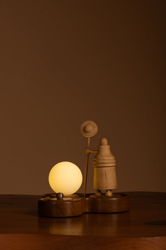 MuseVERSE Lamp - Gatekeeper