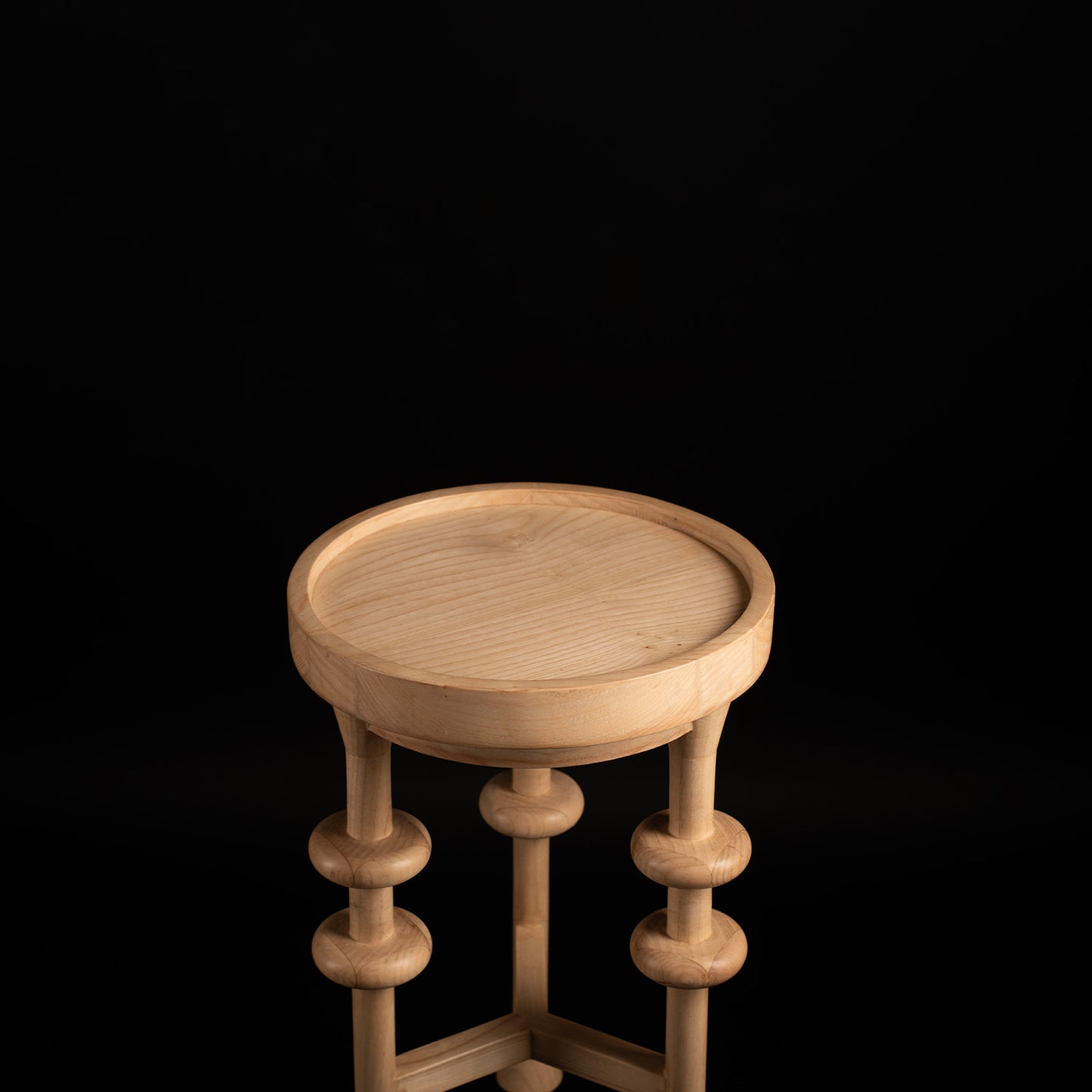Explorer table - Ash Wood
